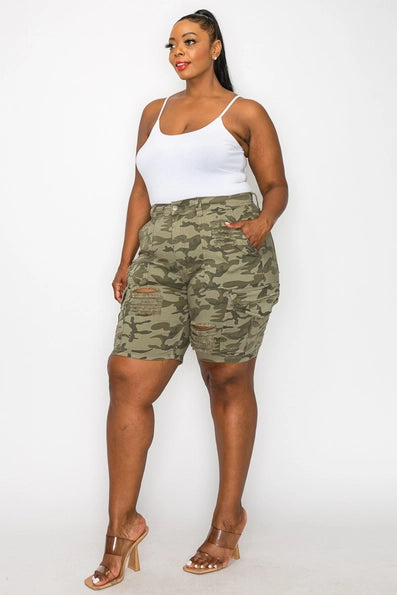 Plus Size Curvy Distressed Camo Cargo Shorts 5025P